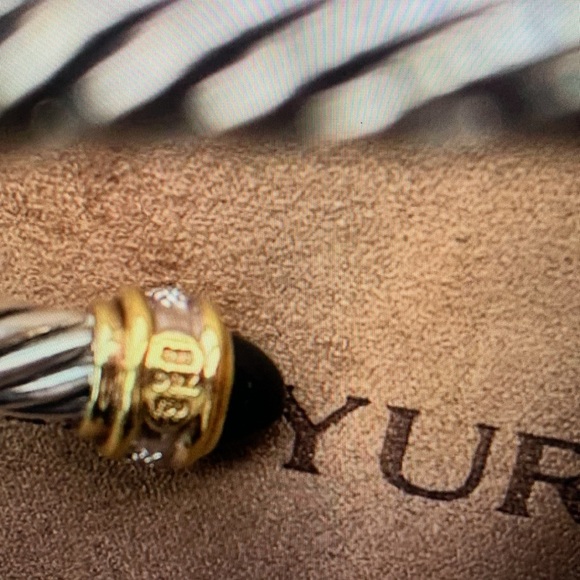 David Yurman Silver and Gold Cable Bracelet - Picture 3 of 6